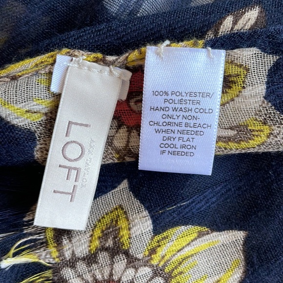 Loft navy blue scarf with floral pattern - Picture 2 of 6